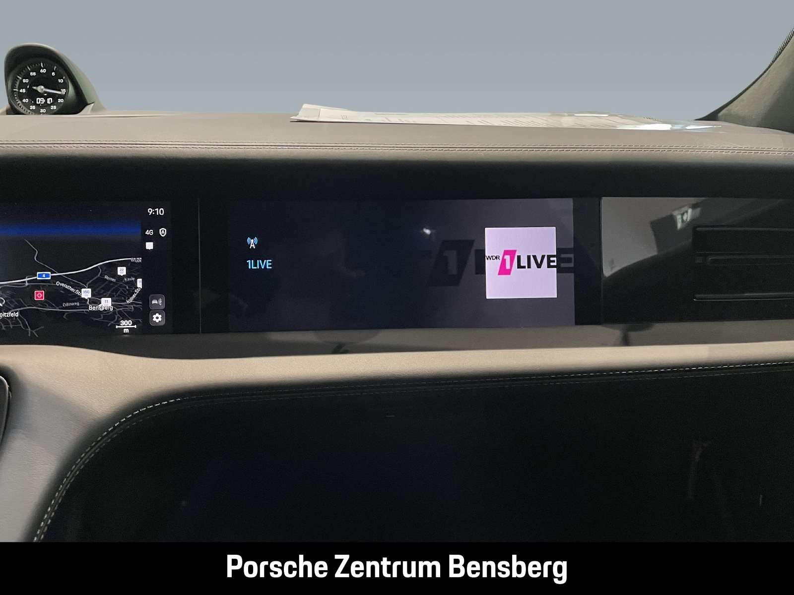 Fahrzeugbild eines Porsche Taycan