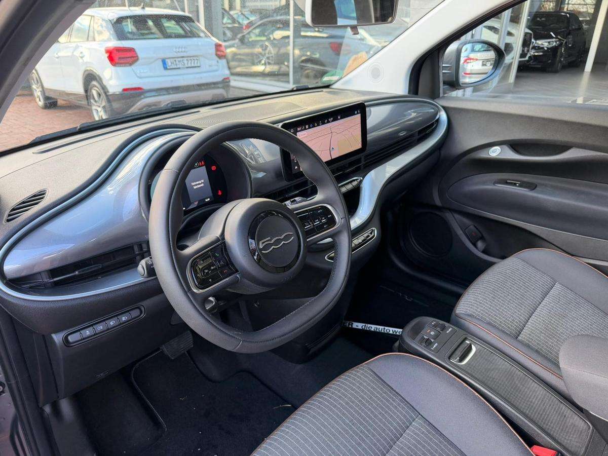 Fahrzeugbild eines Fiat 500