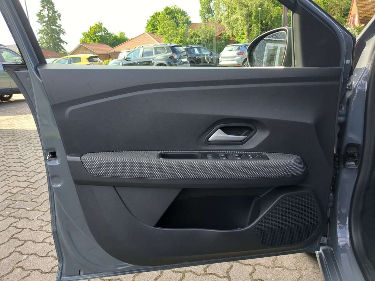 Fahrzeugbild eines Dacia Sandero