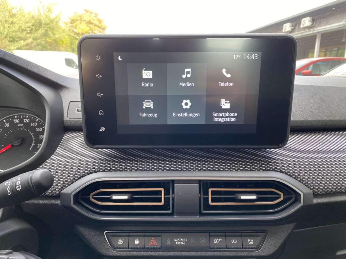 Fahrzeugbild eines Dacia Sandero