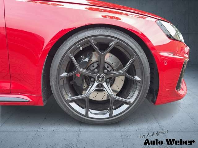 Fahrzeugbild eines Audi RS4