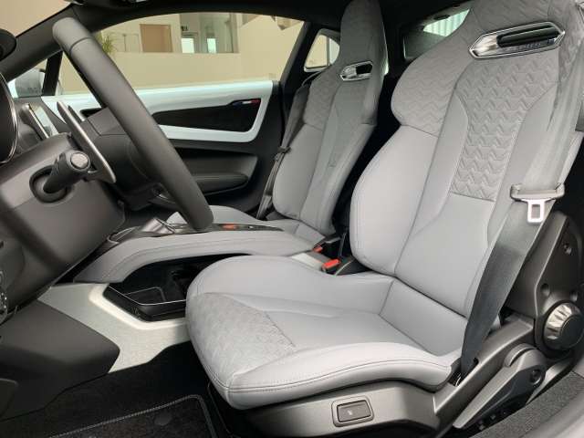 Fahrzeugbild eines Alpine A110