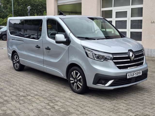 Fahrzeugbild eines Renault Trafic