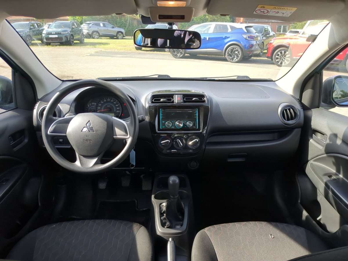 Fahrzeugbild eines Mitsubishi Space Star