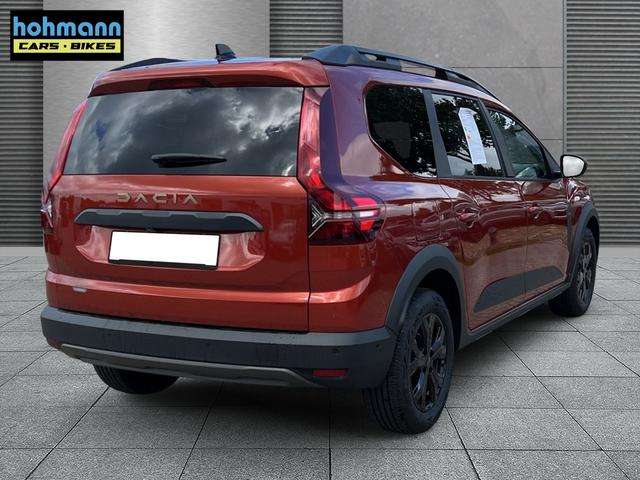 Fahrzeugbild eines Dacia Jogger