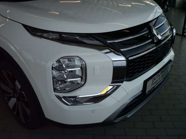 Fahrzeugbild eines Mitsubishi Outlander