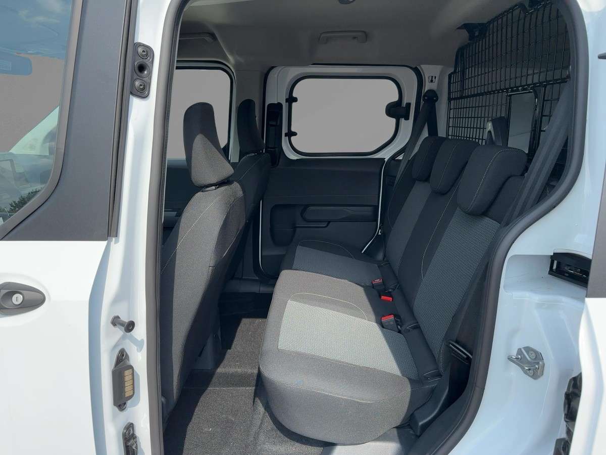 Fahrzeugbild eines Ford Transit Courier