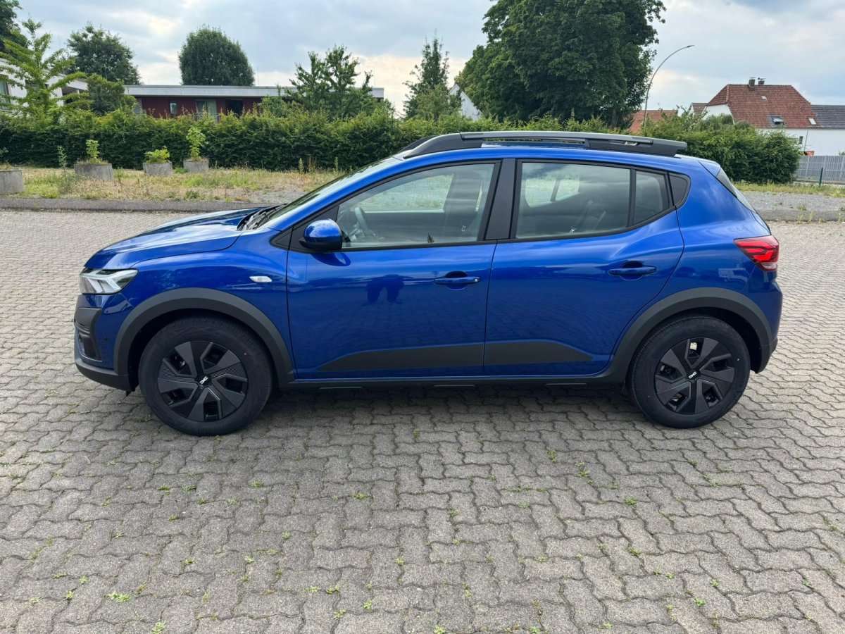 Fahrzeugbild eines Dacia Sandero
