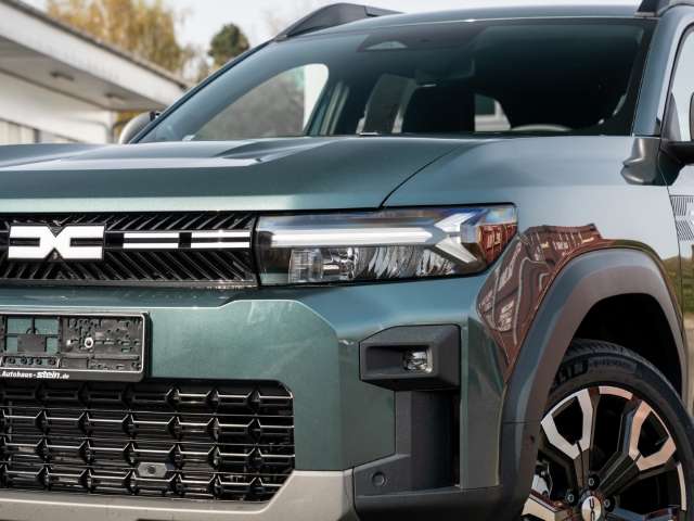 Fahrzeugbild eines Dacia Bigster