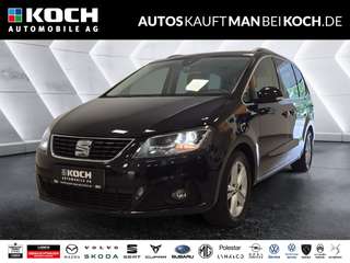 Schräge Frontansicht auf einen SEAT Alhambra , freigestellt