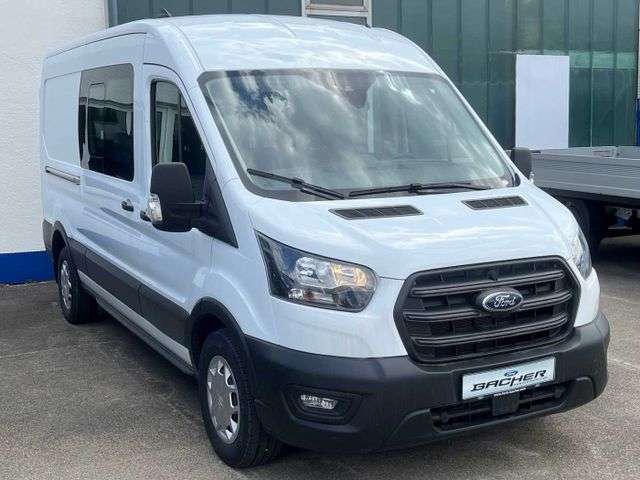 Fahrzeugbild eines Ford Transit
