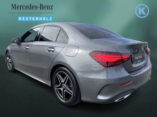 Fahrzeugbild eines Mercedes-Benz A-Klasse