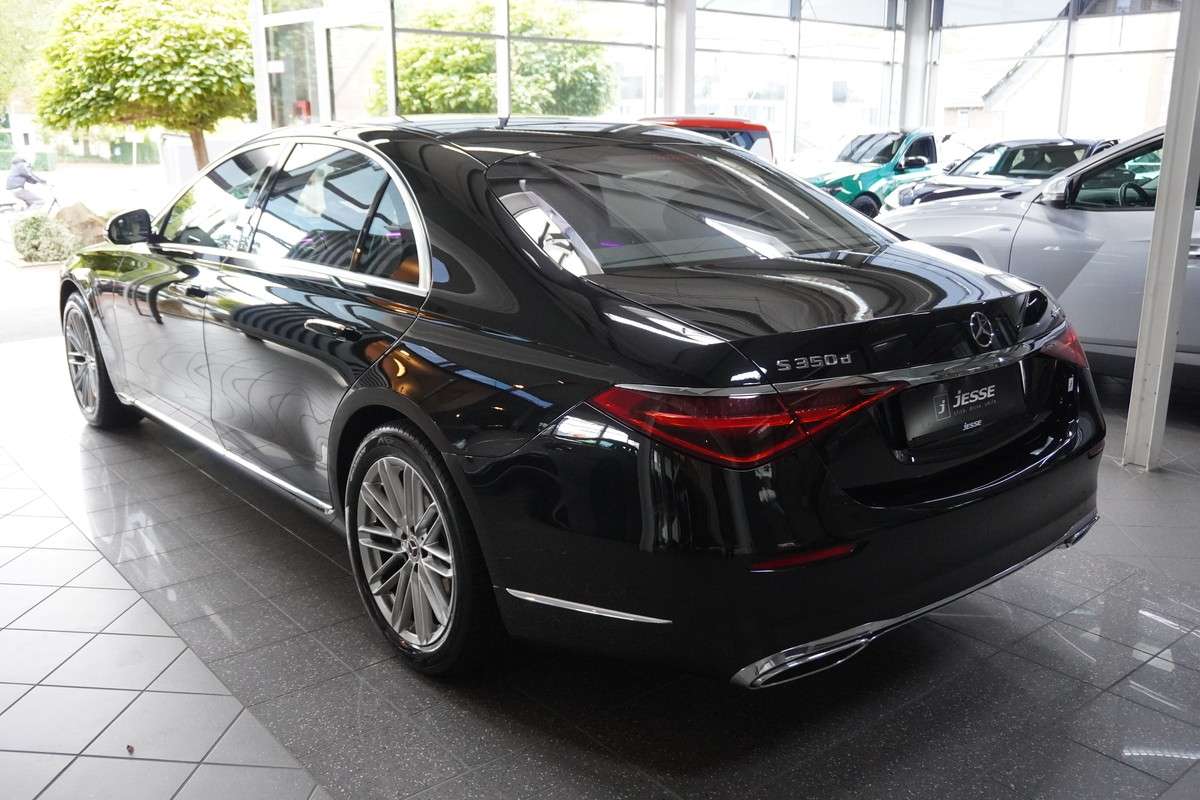 Fahrzeugbild eines Mercedes-Benz S-Klasse
