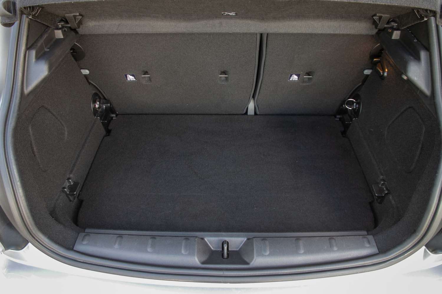 Fahrzeugbild eines MINI COOPER