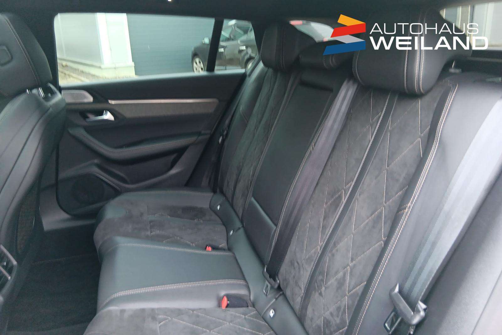 Fahrzeugbild eines Peugeot 508