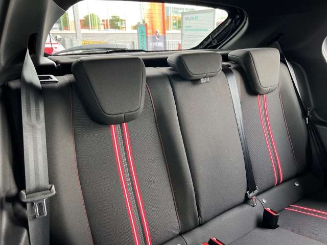 Fahrzeugbild eines Opel Corsa