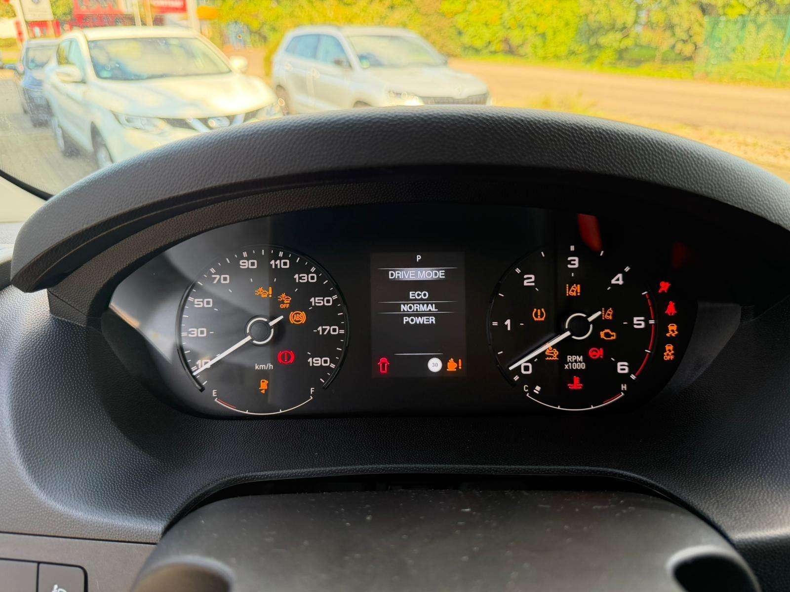 Fahrzeugbild eines Opel Movano