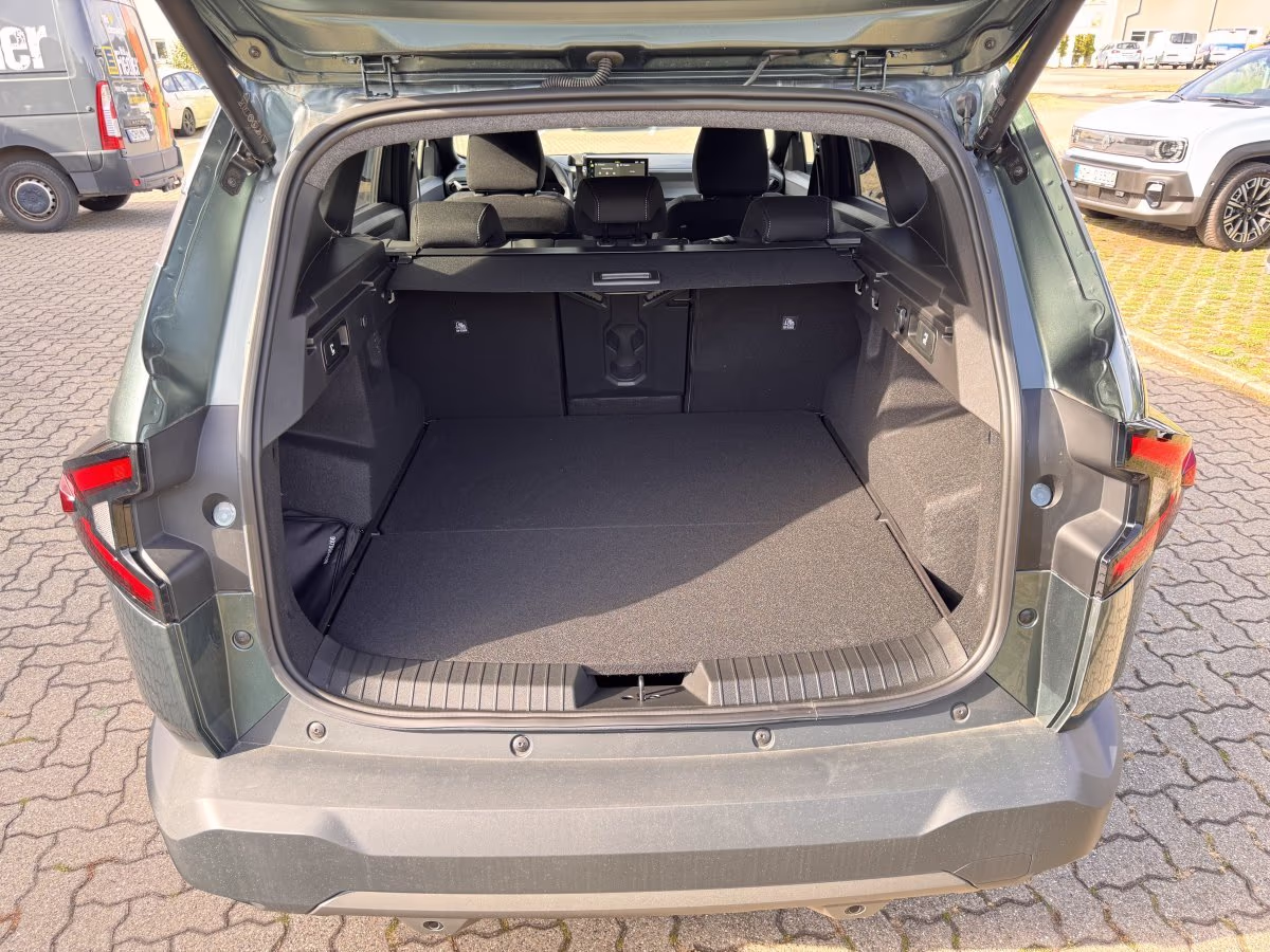 Fahrzeugbild eines Dacia Bigster