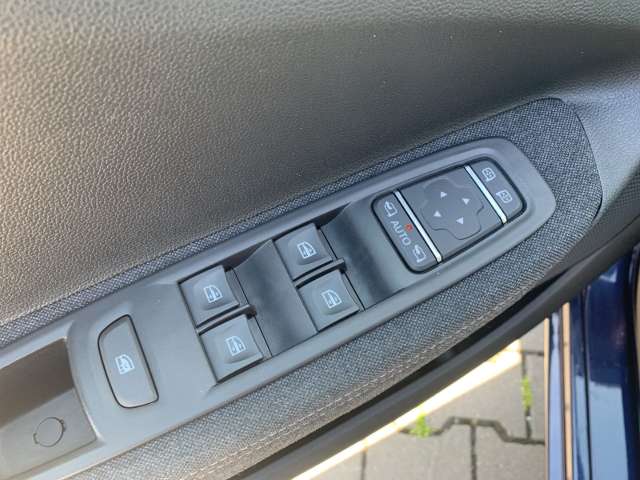 Fahrzeugbild eines Renault ZOE