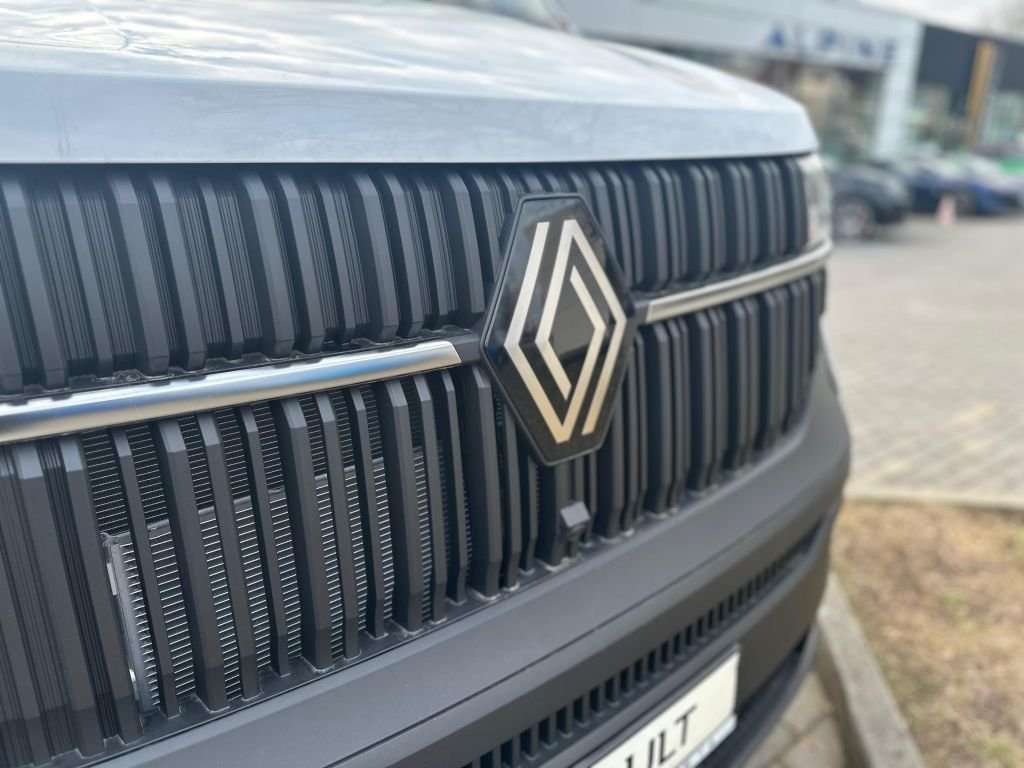 Fahrzeugbild eines Renault Master