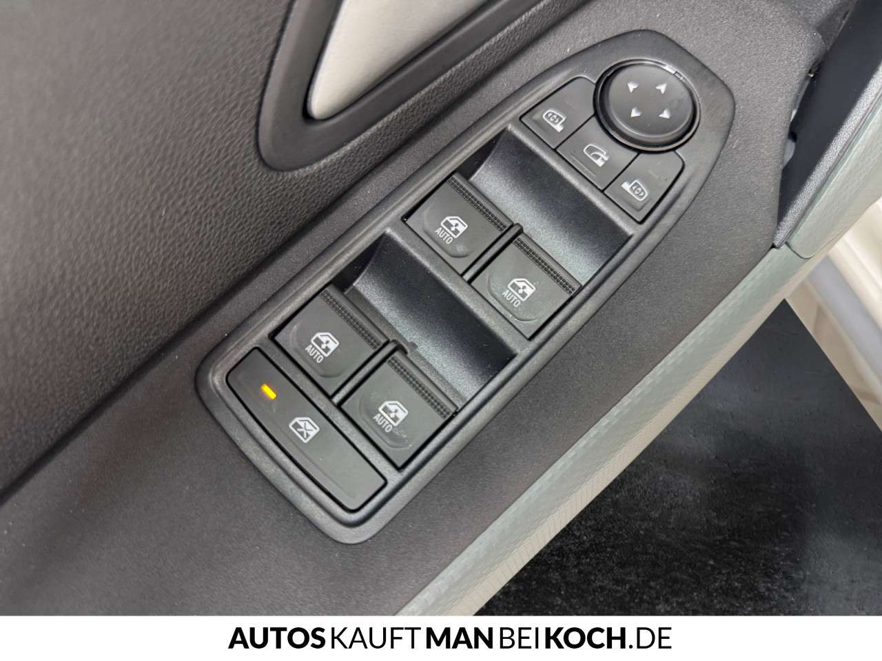 Fahrzeugbild eines Dacia Duster