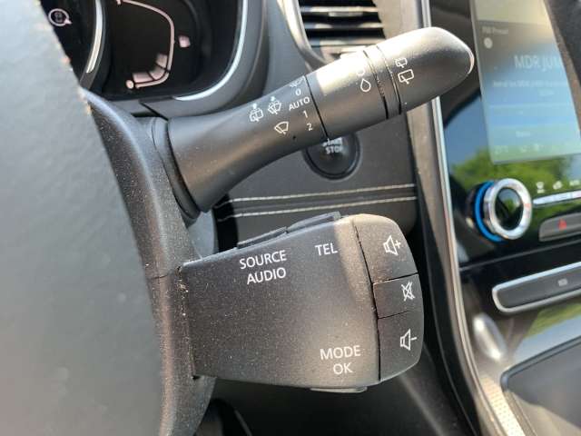 Fahrzeugbild eines Renault Grand Scénic