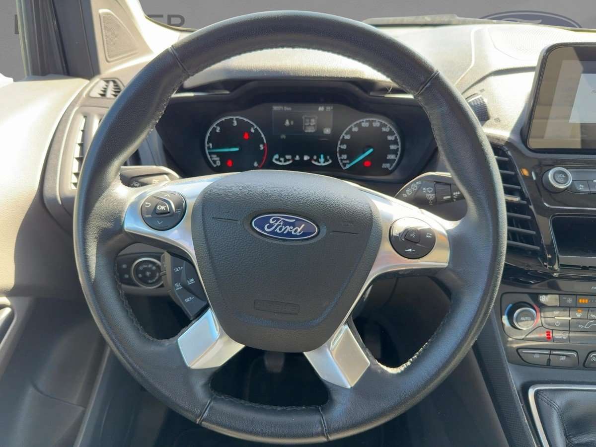 Fahrzeugbild eines Ford Tourneo Connect
