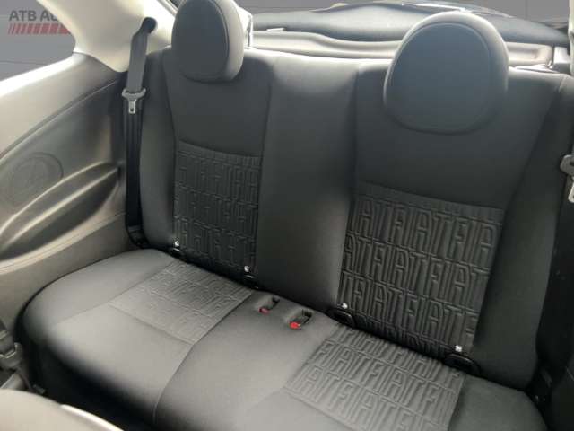 Fahrzeugbild eines Fiat 500