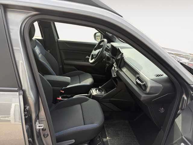 Fahrzeugbild eines Dacia Duster