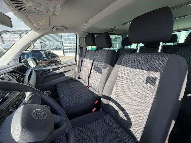 Fahrzeugbild eines Volkswagen Caravelle