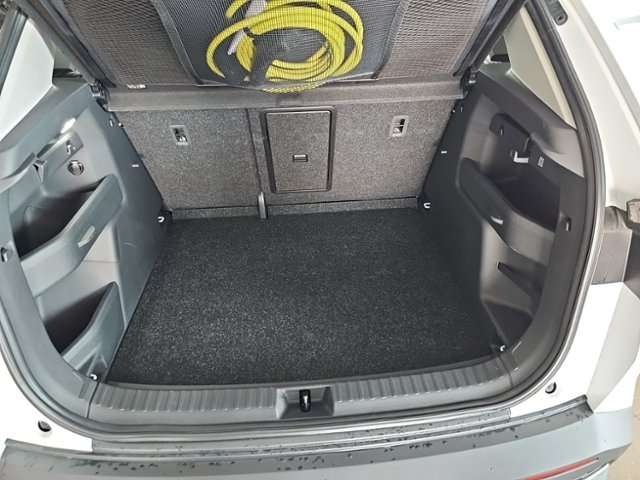 Fahrzeugbild eines Skoda ELROQ