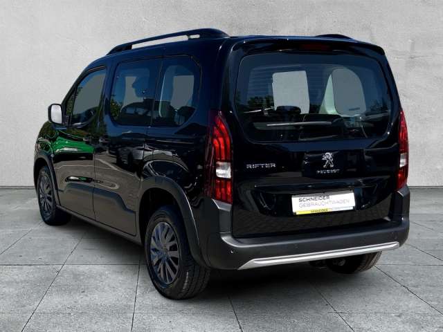 Fahrzeugbild eines Peugeot Rifter