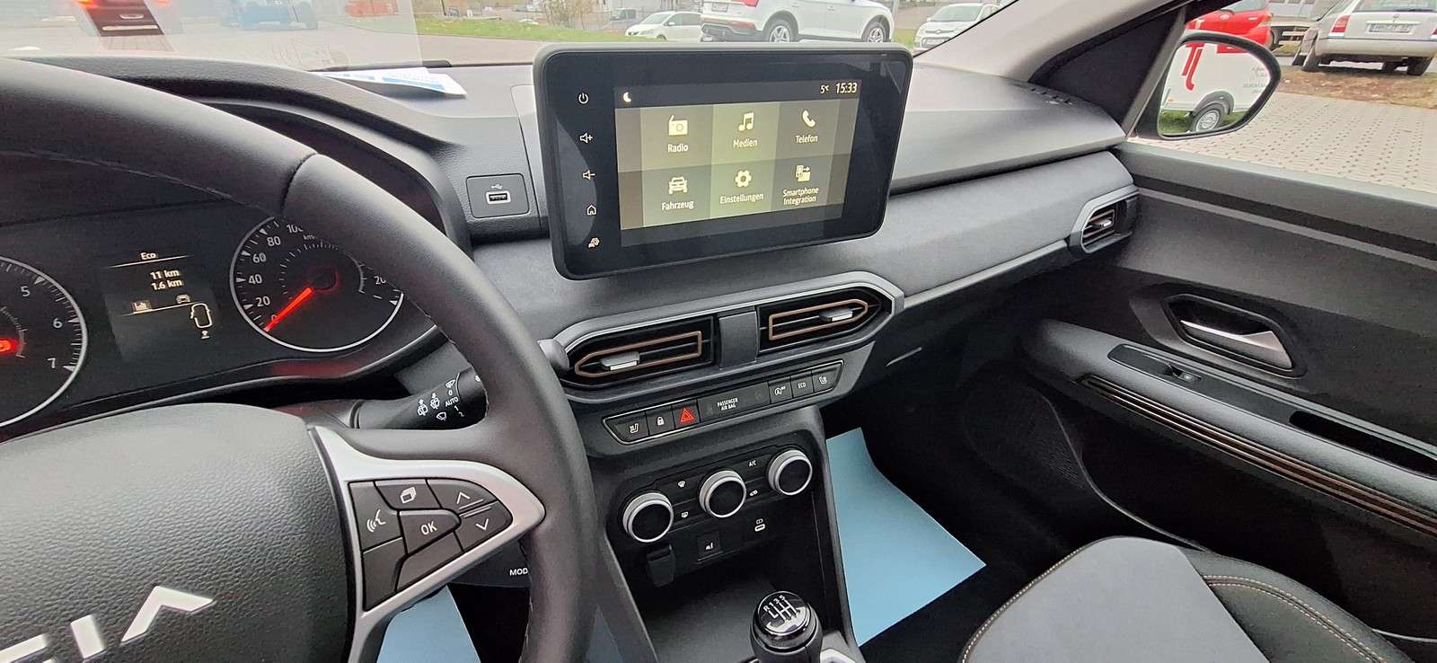 Fahrzeugbild eines Dacia Sandero