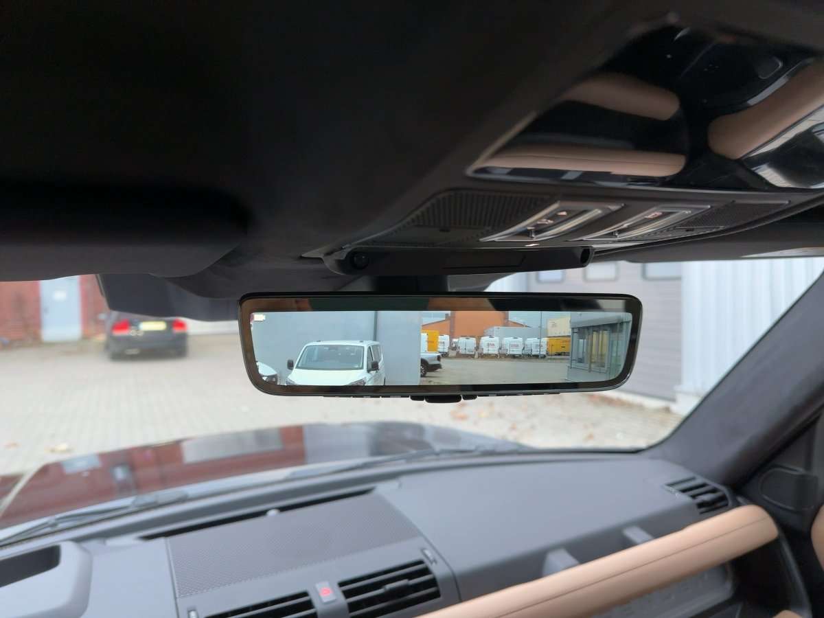 Fahrzeugbild eines Land Rover Defender