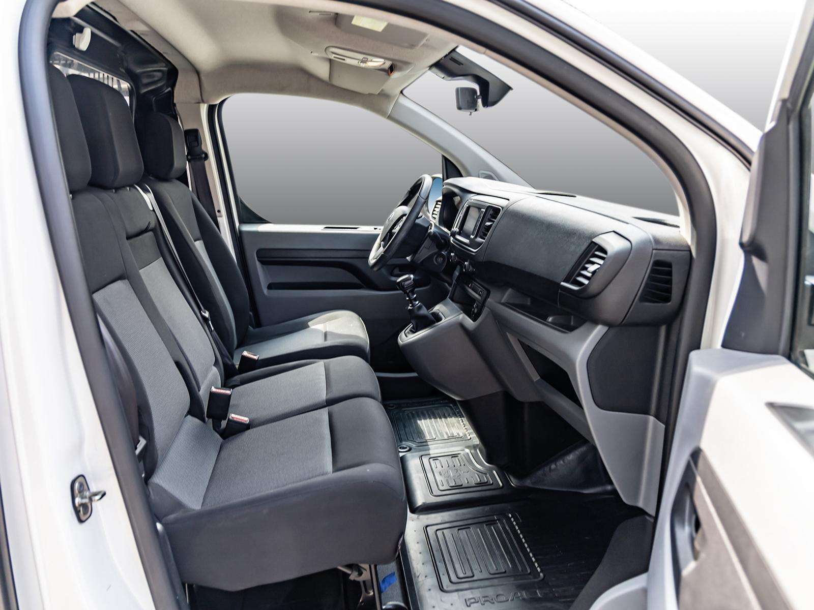 Fahrzeugbild eines Toyota Proace