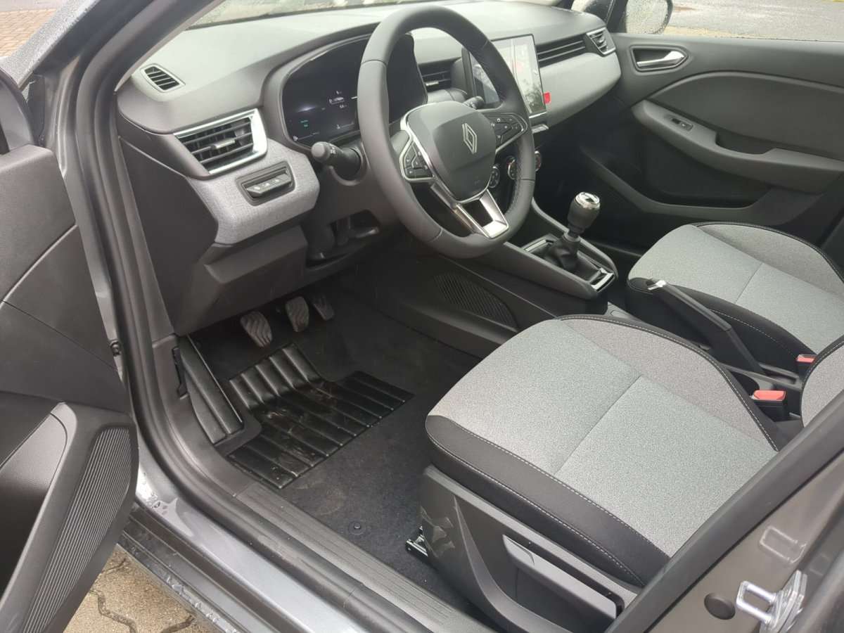 Fahrzeugbild eines Renault Clio