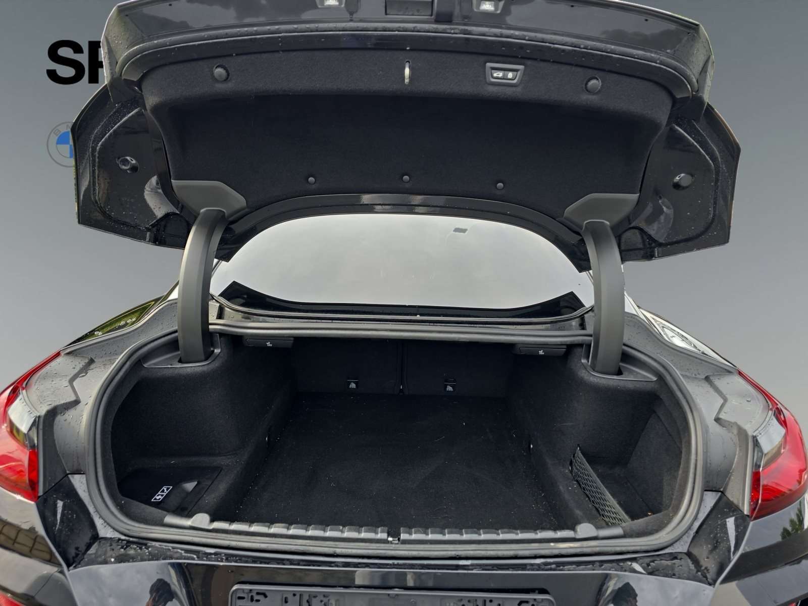 Fahrzeugbild eines BMW 8er-Reihe