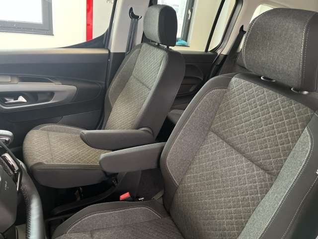 Fahrzeugbild eines Opel Combo