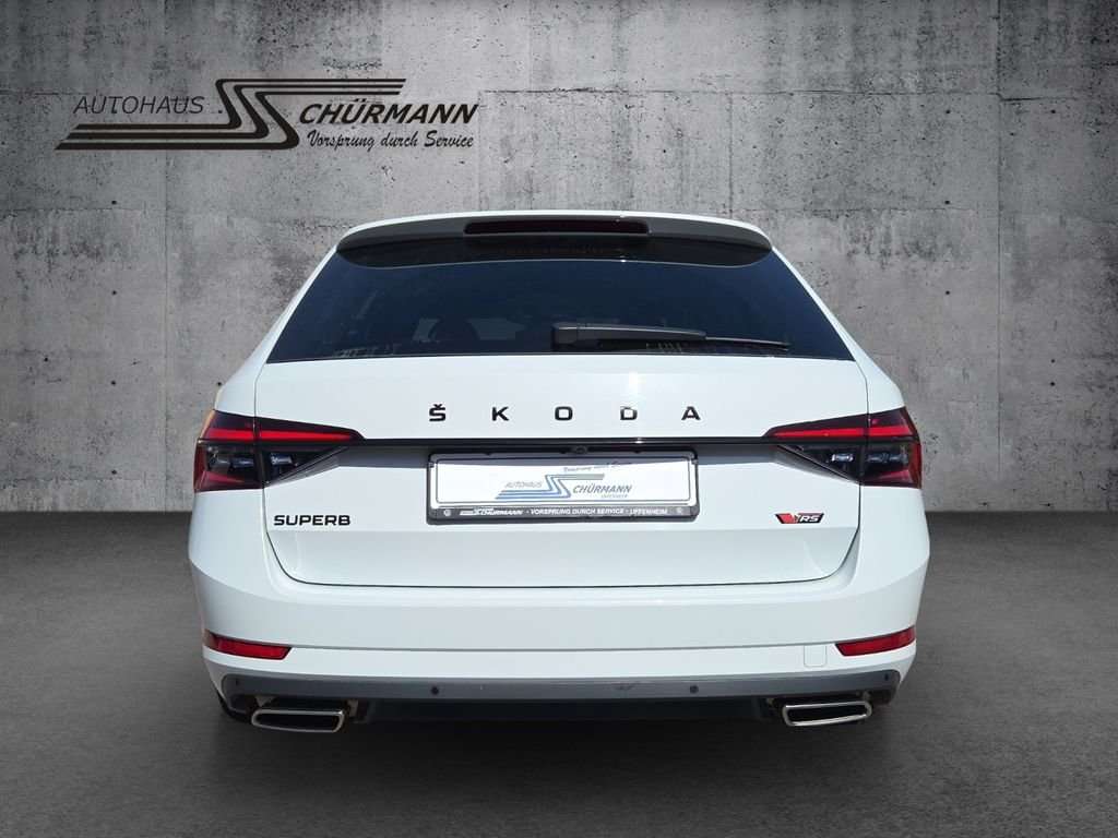Fahrzeugbild eines Skoda Superb