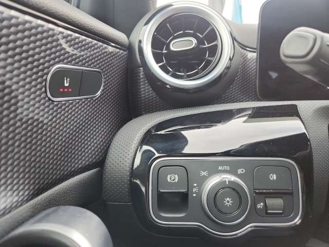 Fahrzeugbild eines Mercedes-Benz A-Klasse