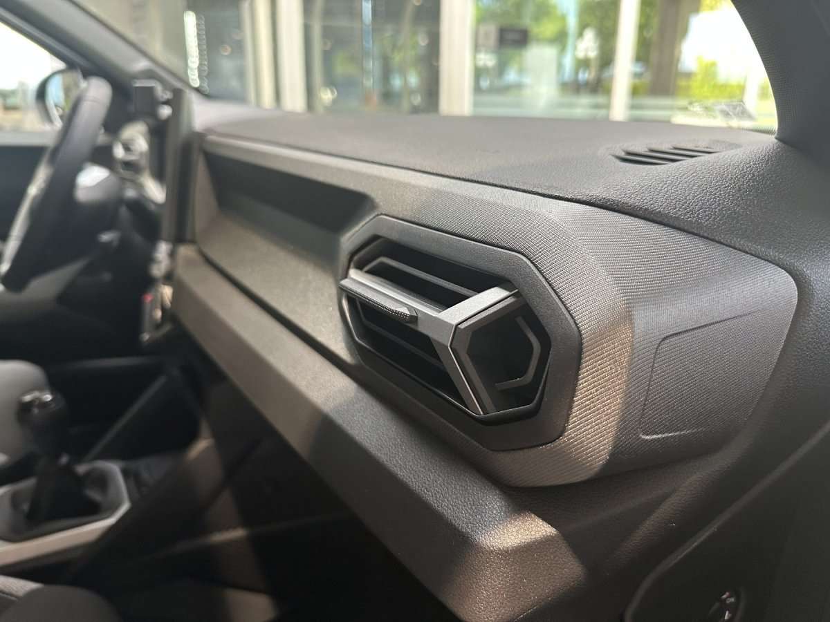 Fahrzeugbild eines Dacia Bigster
