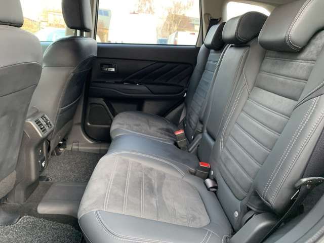 Fahrzeugbild eines Mitsubishi Outlander