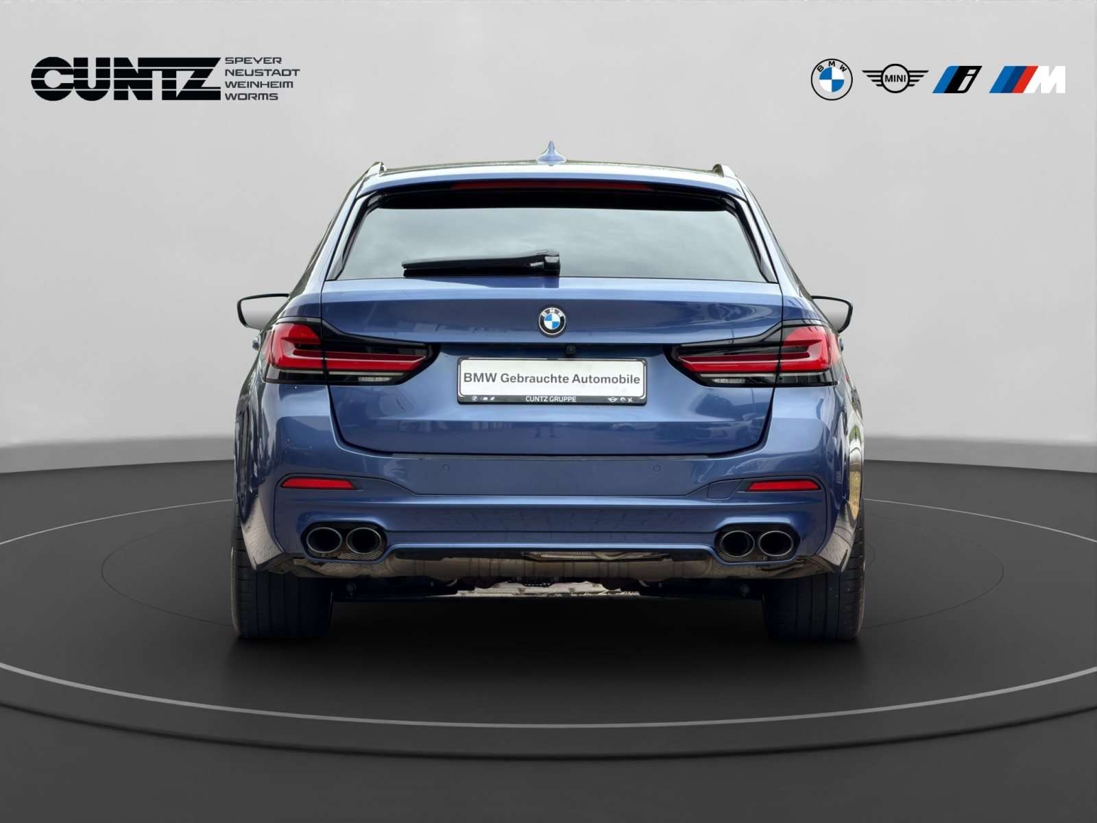 Fahrzeugbild eines Alpina B5