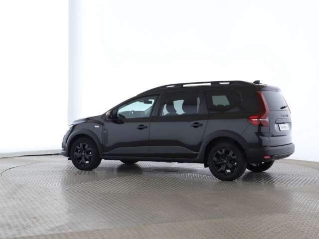 Fahrzeugbild eines Dacia Jogger