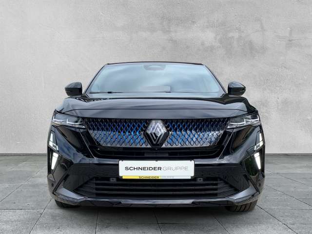 Fahrzeugbild eines Renault Rafale