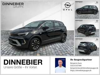 Schräge Frontansicht auf einen Opel Crossland X , freigestellt
