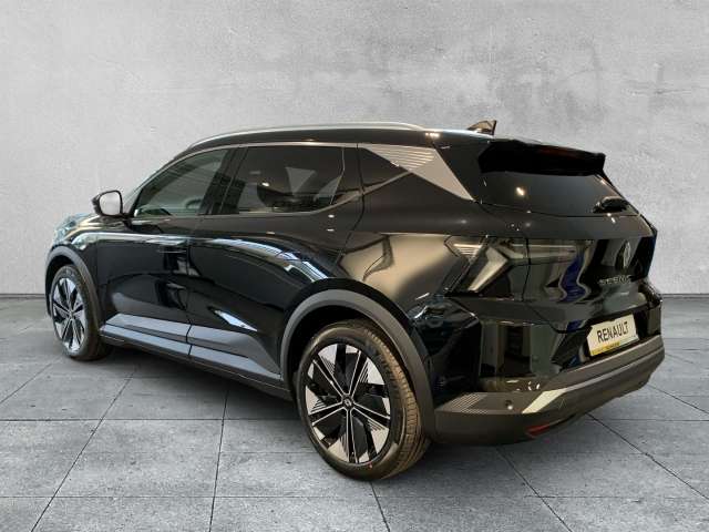 Fahrzeugbild eines Renault Scenic E-TECH