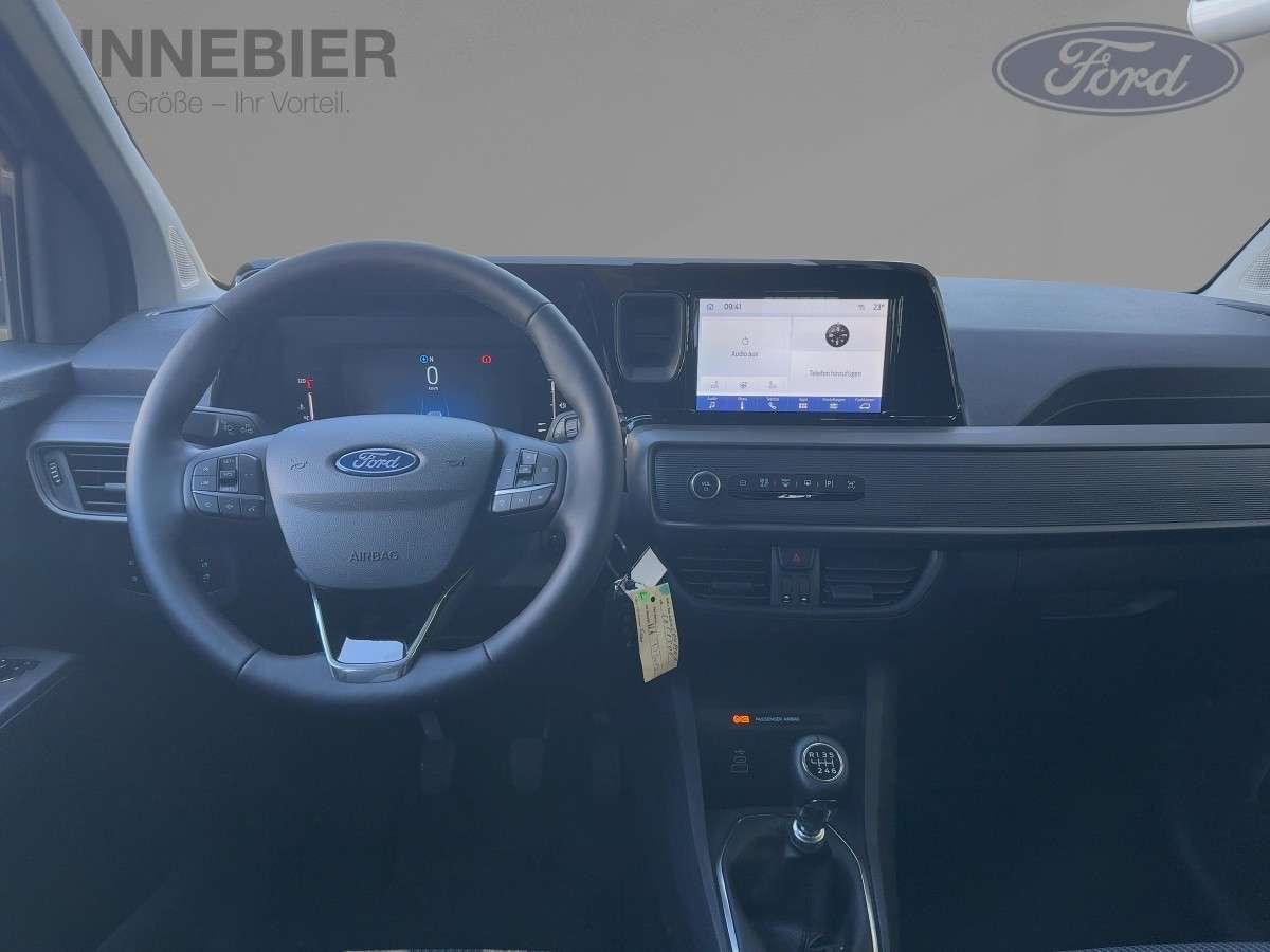 Fahrzeugbild eines Ford Transit Courier