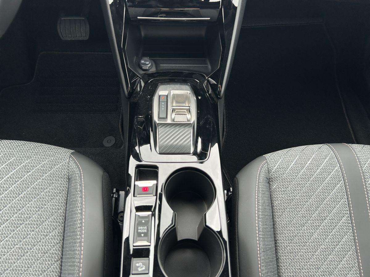 Fahrzeugbild eines Peugeot 2008