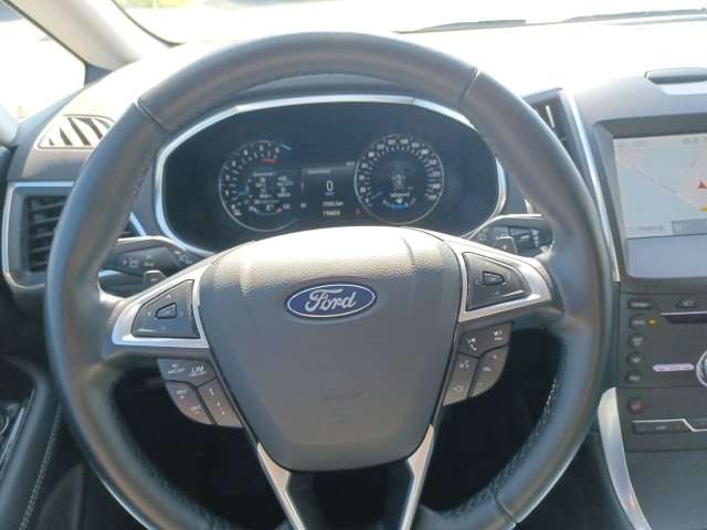 Fahrzeugbild eines Ford S-MAX